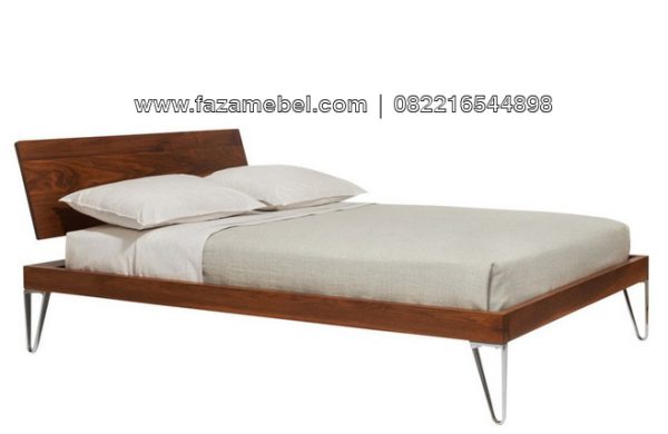 Tempat-tidur-minimalis-kaki-besi