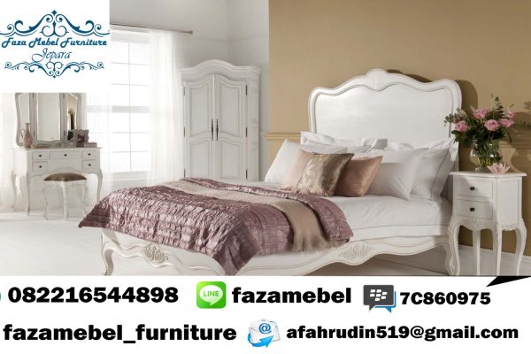 set-tempat-tidur-jati-mewah